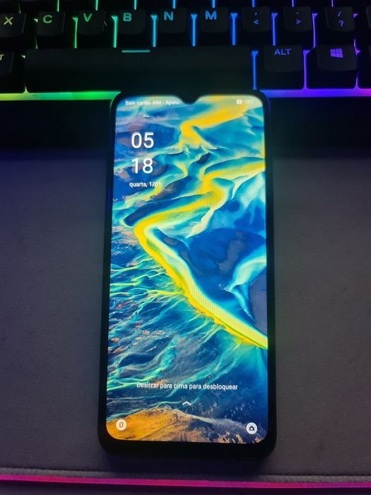 Oppo a17 como novo