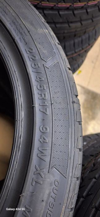 Opony letnie 225/45/17 nowe