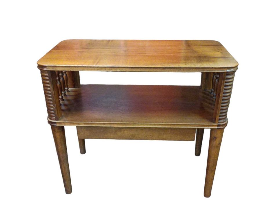 Mesa livreira Vintage