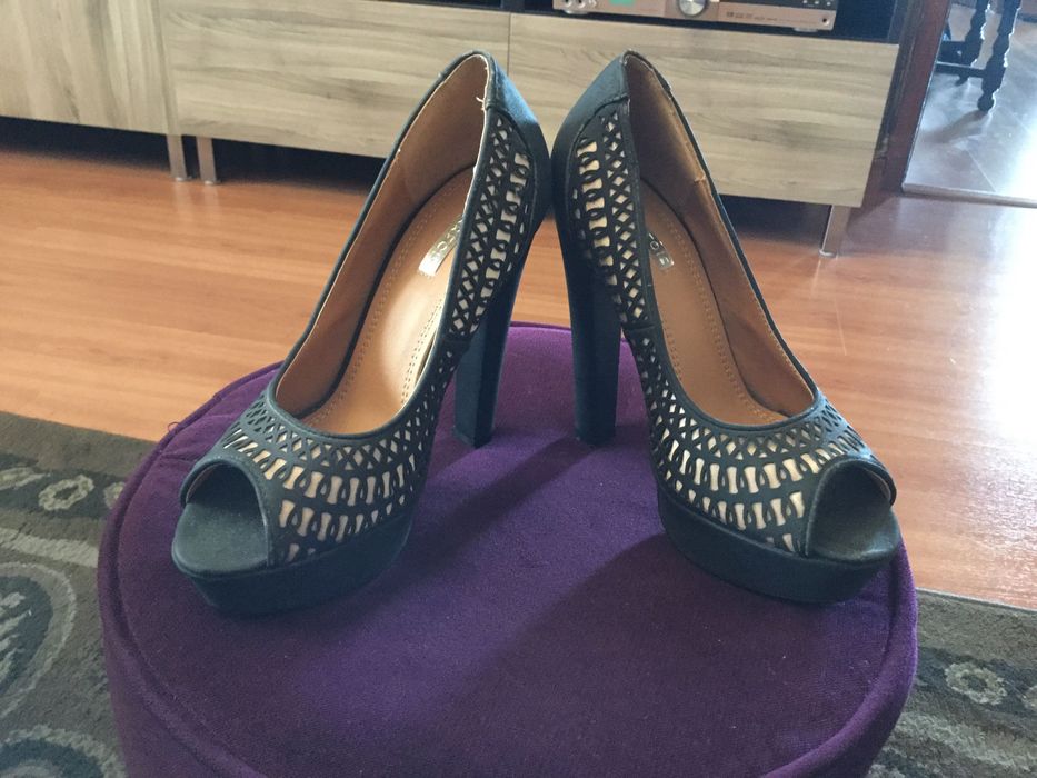 Sapatos Mulher salto alto