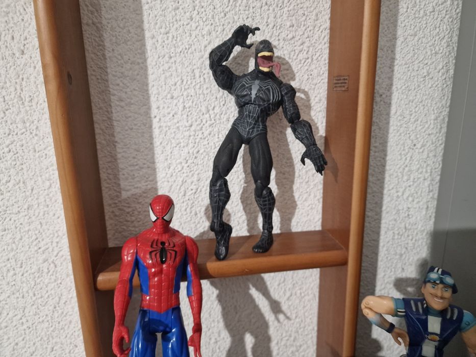 Various Action Figures64738431296643121