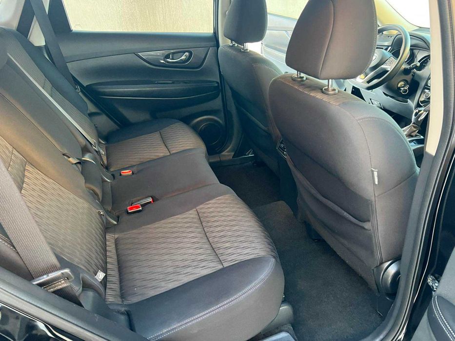 Ніссан Рог в гарному стані