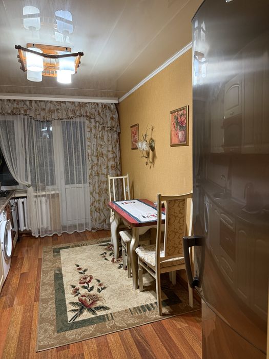 Пропонується до продажу 3-кімнатна квартира загальною площею 73 м²