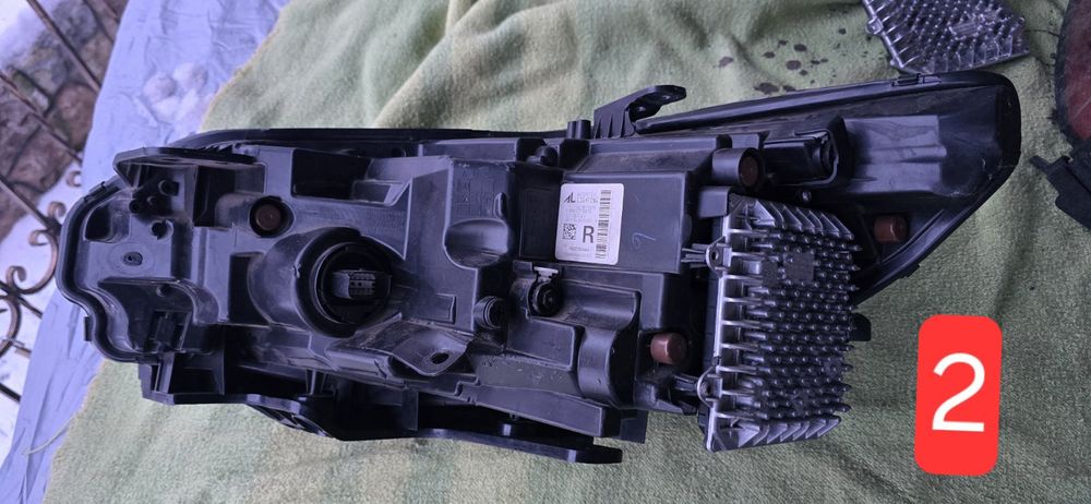 Фари Jeep cherokee 19+ рестайл