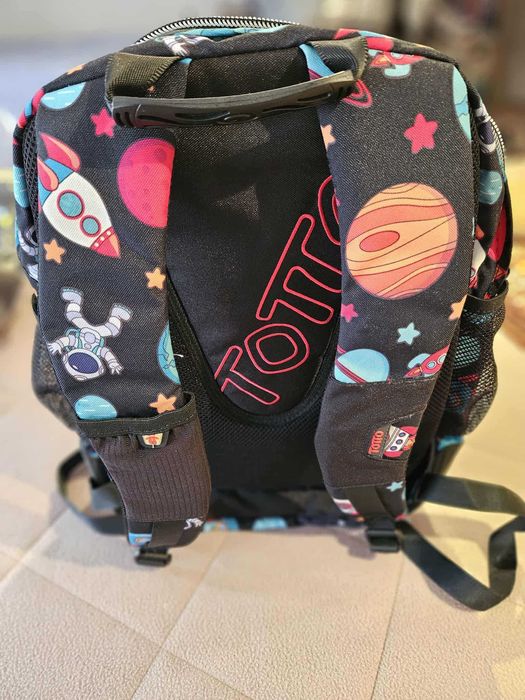 Mochila Totto com rodas