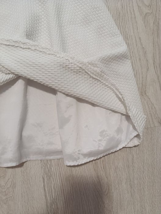 Biała sukienka 38 M