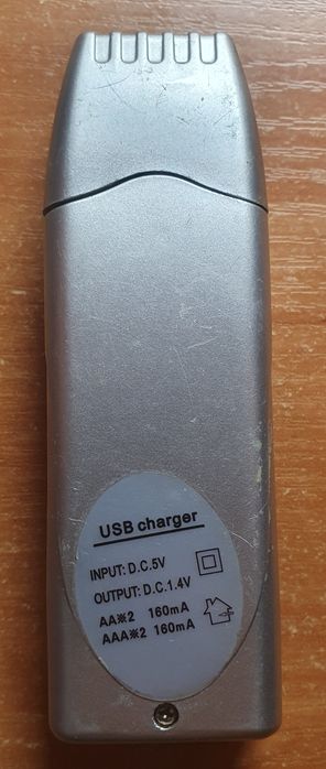 USB зарядний пристрій Акумуляторна батарея NiMH АА і ААА