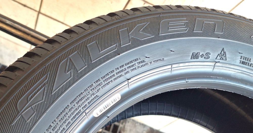 2x 225/55R17 Falken Eurowinter HS01 101V D/B/72dB 3 lata gwar.