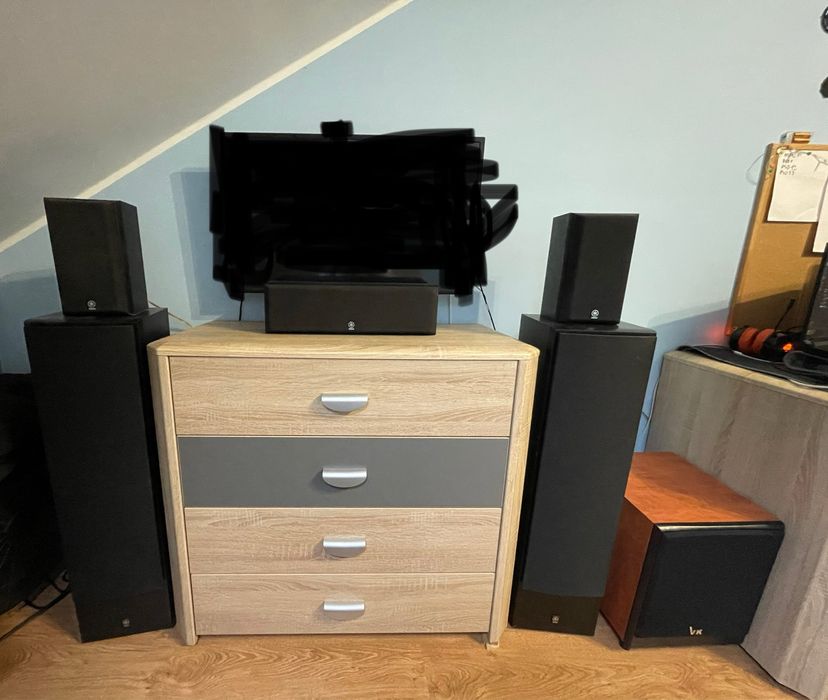 Yamaha RX-V475 + zestaw kina domowego 5.1