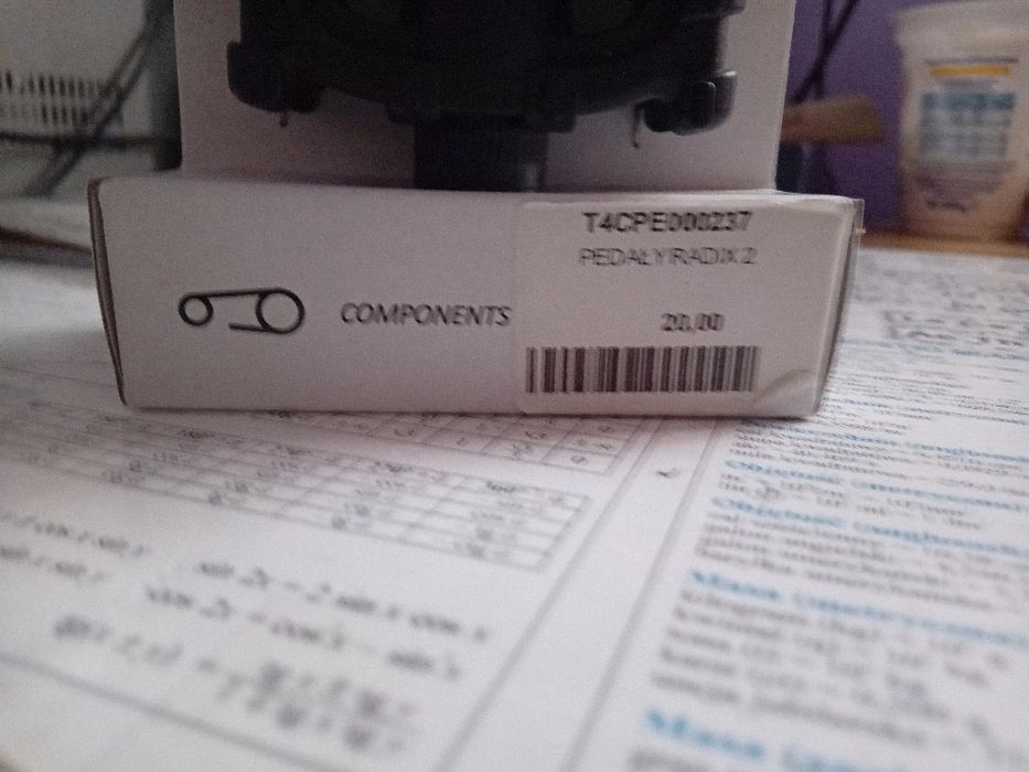 Nowe pedały do roweru dziecięcego