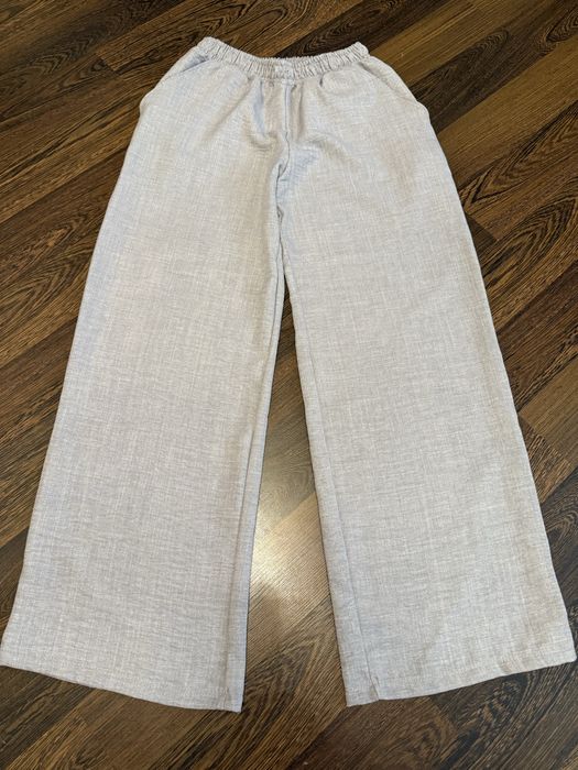 Штани на дівчинку