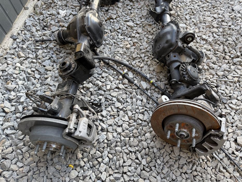 Передній та задній міст мости Рубікон Rubicon на Jeep Wrangler JL USA