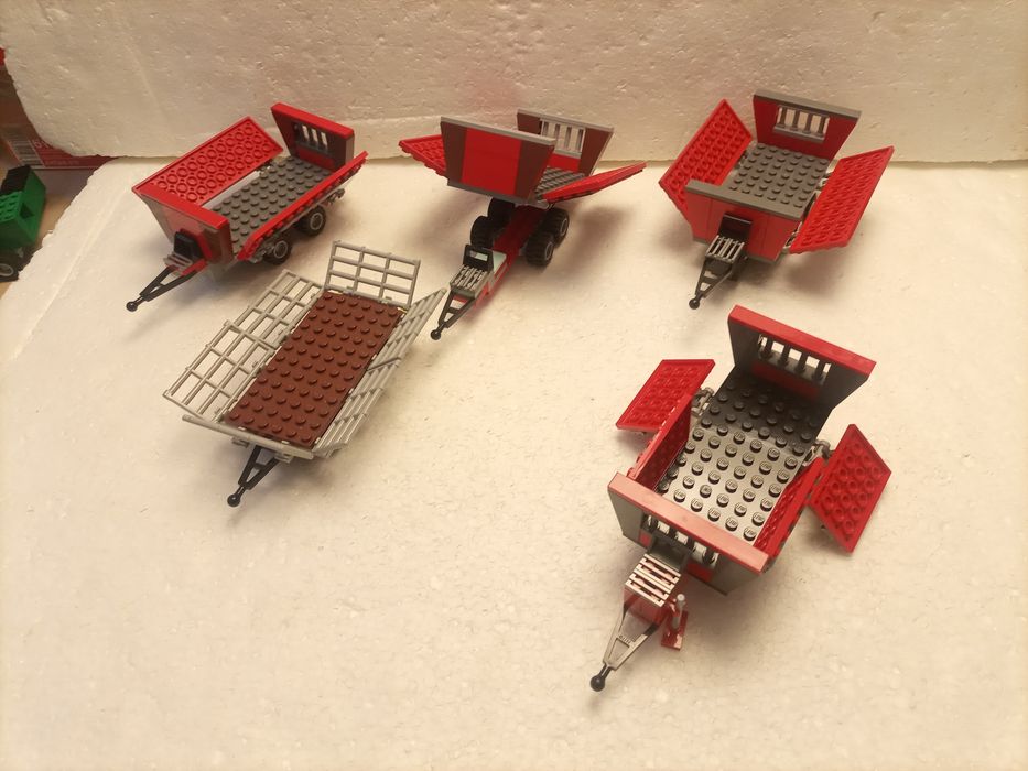 Klocki LEGO przyczepy traktor