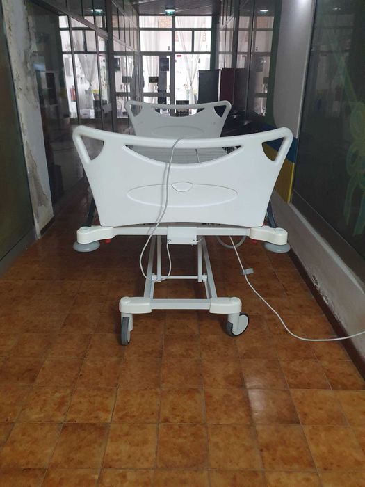 Cama eletrica zona loule