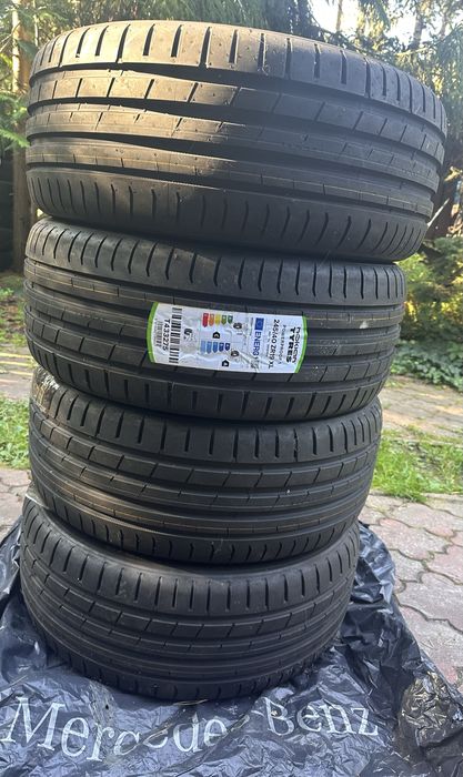 Opony 4 sztuki Nokian Tyres 245/40 ZR19 XL