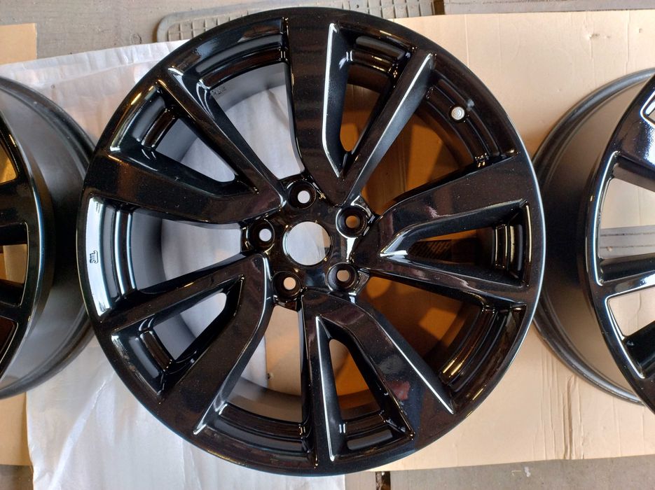 Felgi aluminiowe 19" pasujące do NISSAN Qashqai