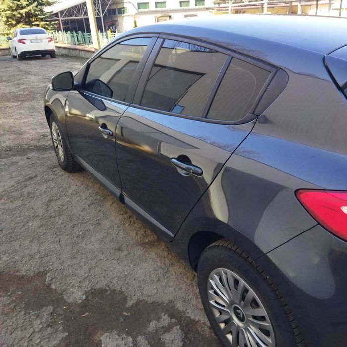 Автомобіль легковий Рено Меган 3