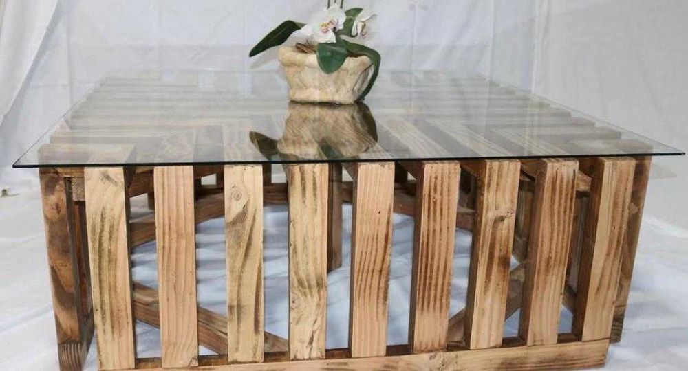 Mesa de sala de estar