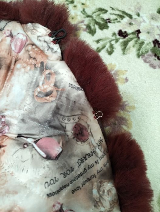 Желетка для дівчинки