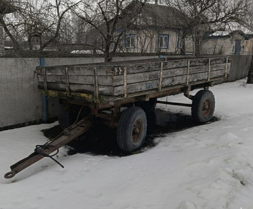 Продам тракторний причіп 2ПТС4