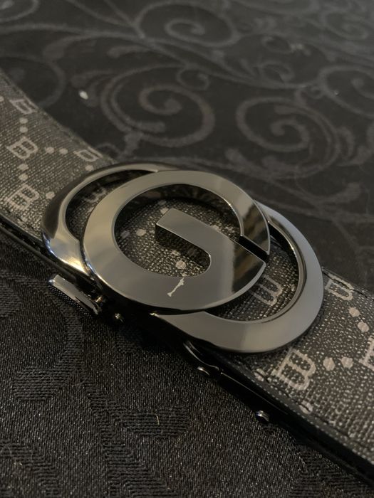 Cinto marca G bom estado