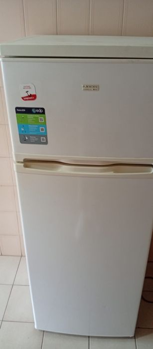 Frigorífico em bom estado