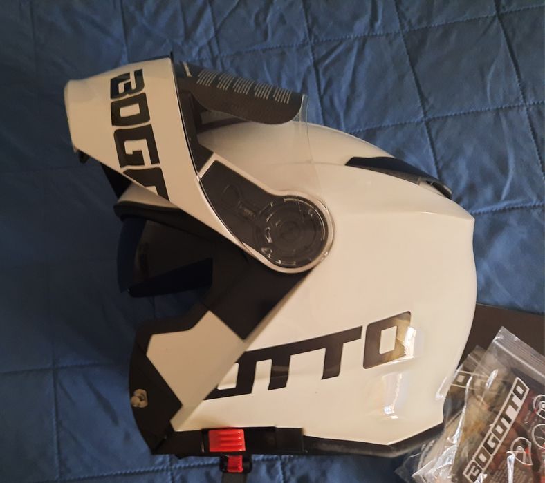Capacete Bogotto
