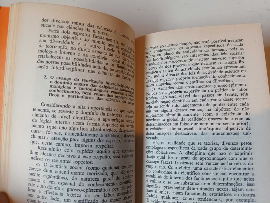 "Novas Perspectivas das Ciências do Homem" por Armando de Castro et al