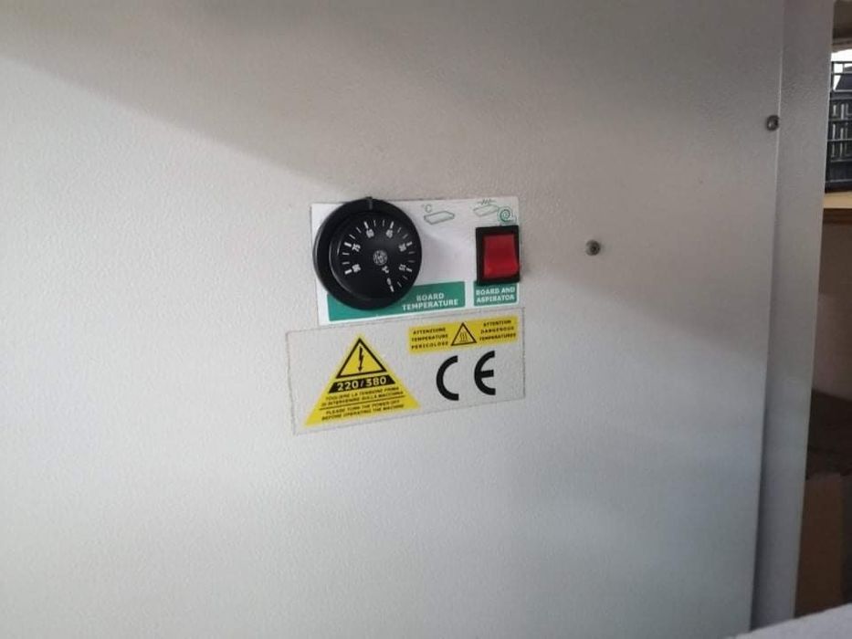 Mesas de aspiração com aquecimento para embalamento