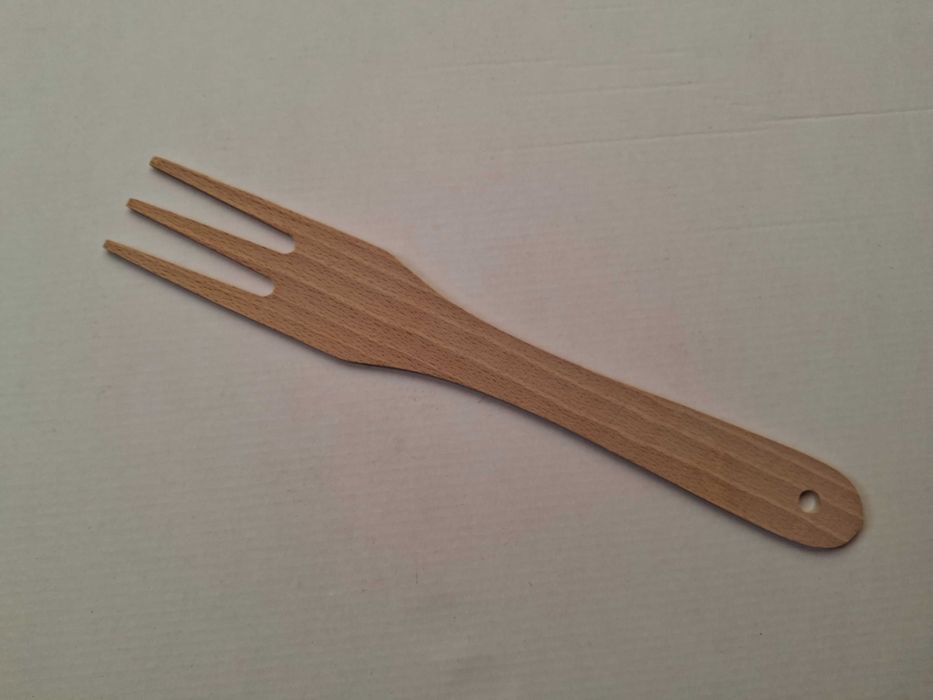 Widelec drewniany kuchenny nowy