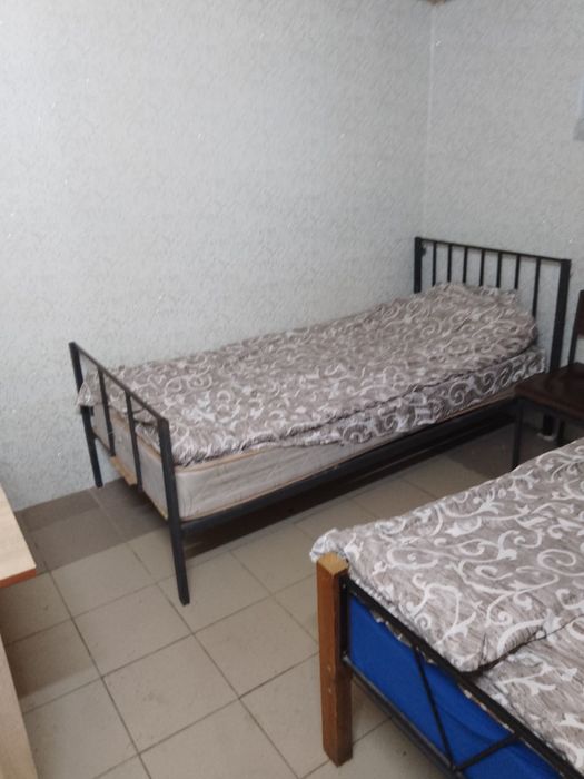 Хостел. Будинки для працівників