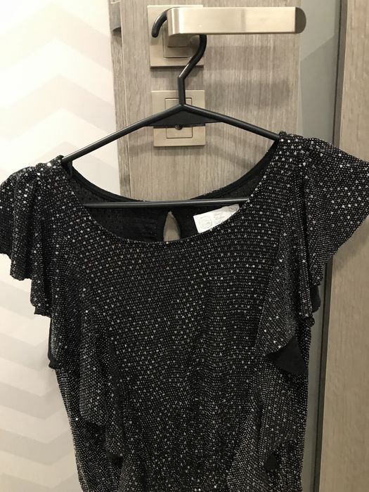 Elegancka sukienka dla dziewczynki Smyk 152