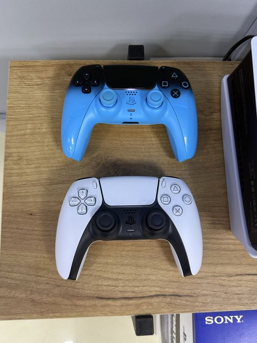 Продам Sony PlayStation 5 с дисководом — 1 ТБ + 2 DualSense