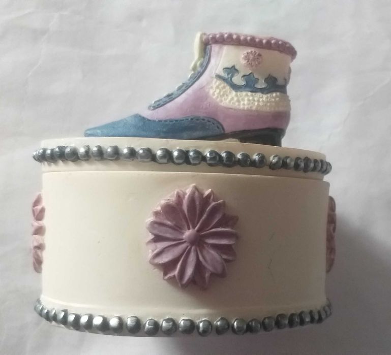 Мини-шкатулка для безделушек, шкатулка для украшений овальная с туфлей