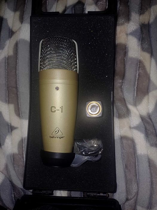 Microfone profissional C1