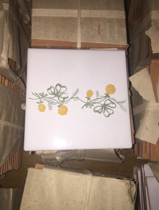 Плитка глазурованная СССР 15*15 новая