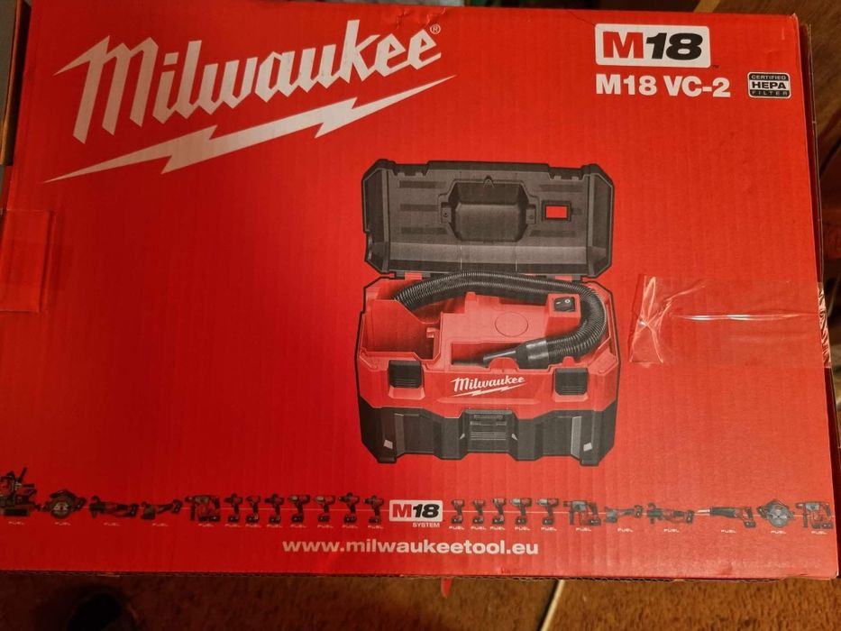 Milwaukee M18 VC2 Odkurzacz na sucho i na mokro