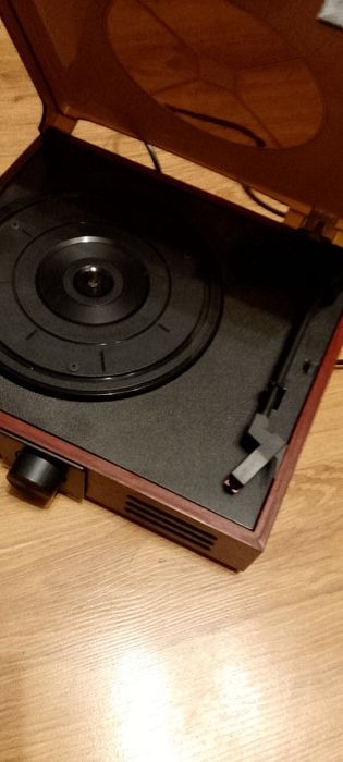 Sprzedam gramofon