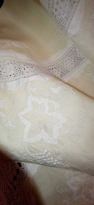 Toalha da Ilha da Madeira bordada à mão Antiga 260 cm x 160 cm