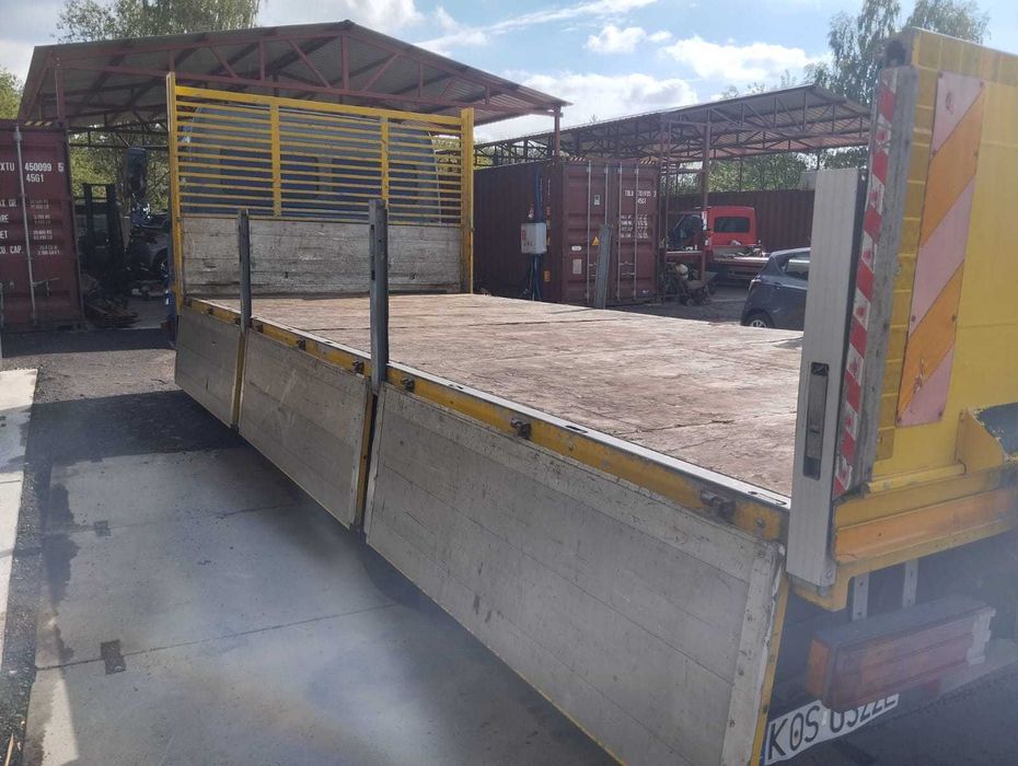 Mercedes Atego skrzynia ładunkowa 6m winda 1500