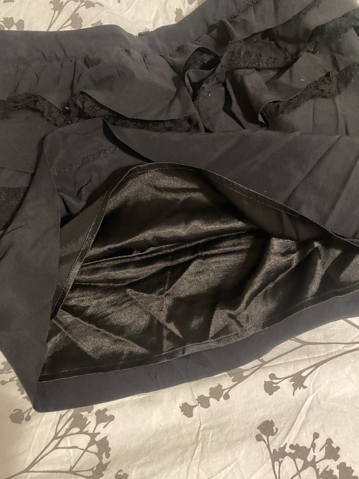 Spodniczka koronka guess rozmiar s