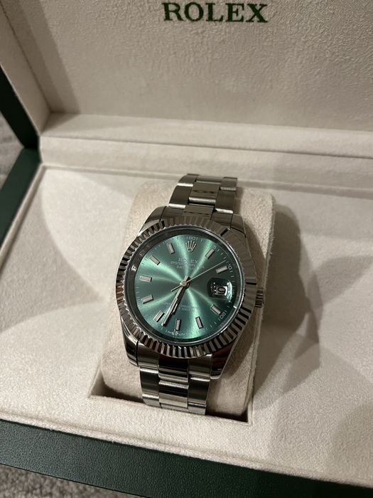 Relogio automatico varias cores