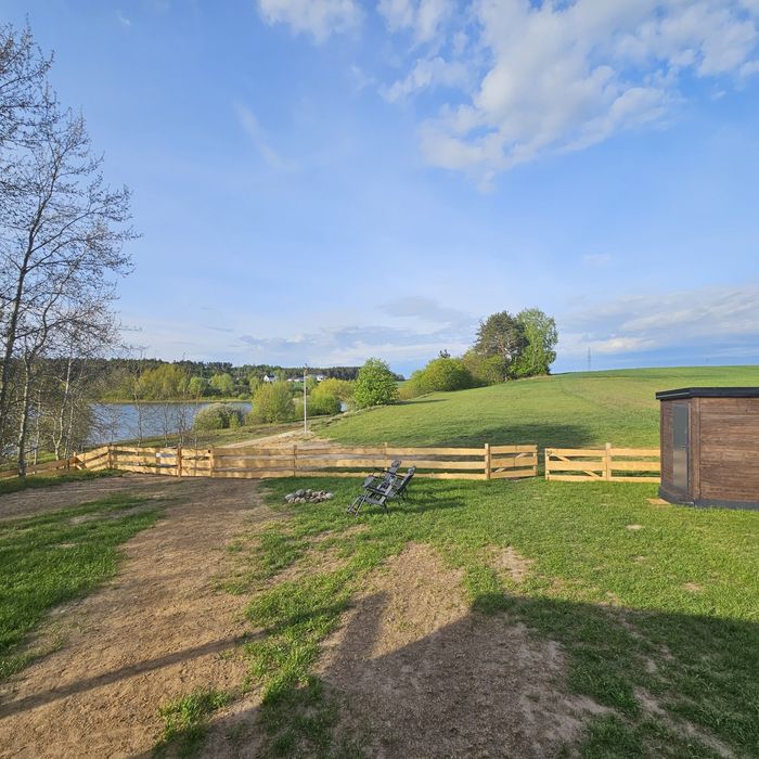 Domek nad jeziorem  z jacuzzi sauną dla Rodziny łowisko ryby kaszuby