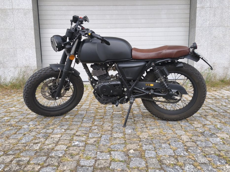 Mutt Akita Full black