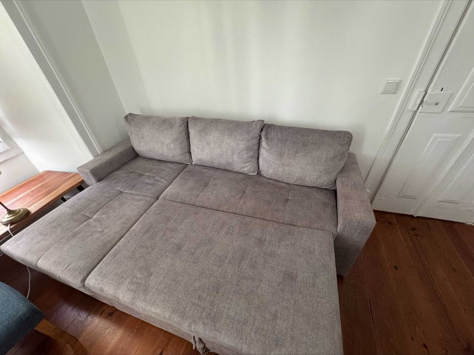 Sofá-cama Chaise Longue com Arrumação