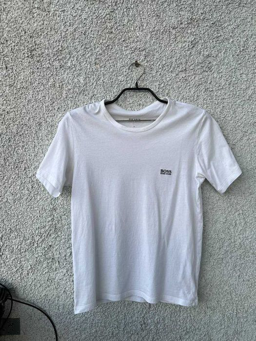 Біла Футболка Hugo Boss (М)