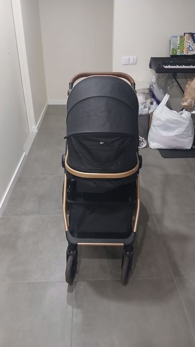 Carrinho de bebé com alcofa kinderkraft Esme
