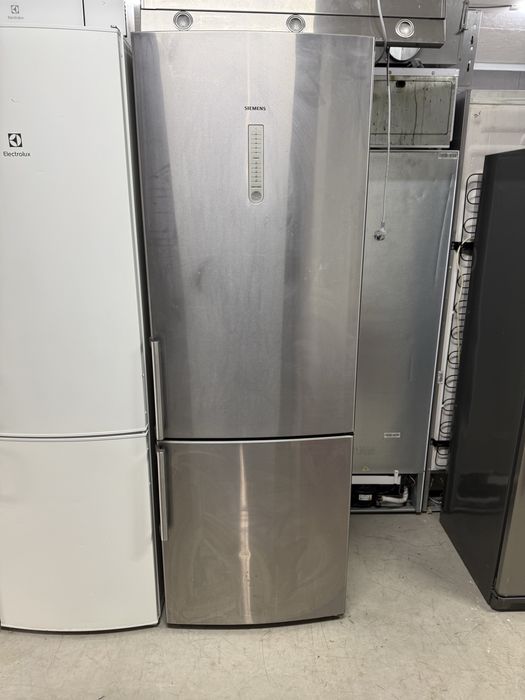 Холодильник  Siemens  А++ 2м