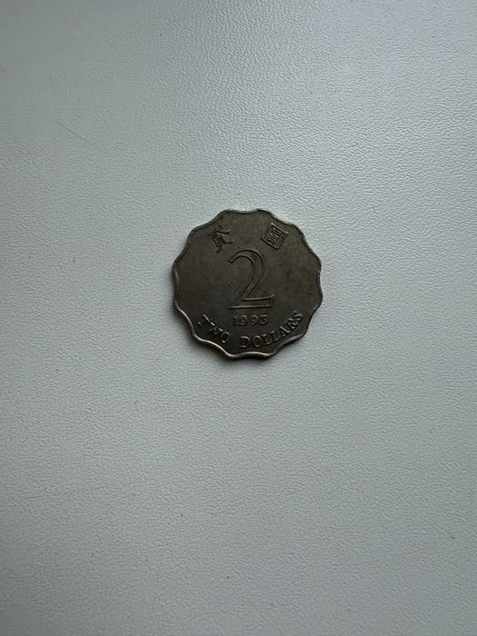 Монети фунти стерлінги сінгапур гонг конг емірати