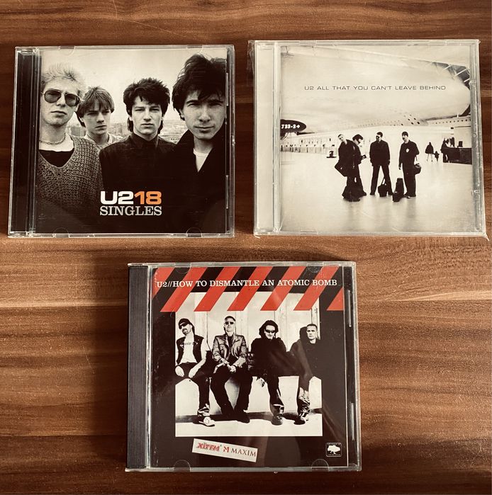 U2 - фірмові та ліцензія